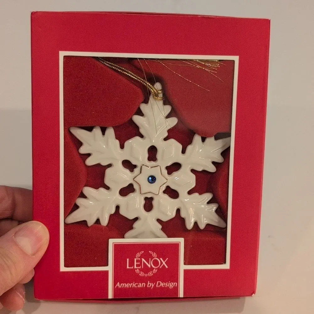 Lenox Gemmed Porcelain Snowflake Christmas Collectible Ornament Made in USA